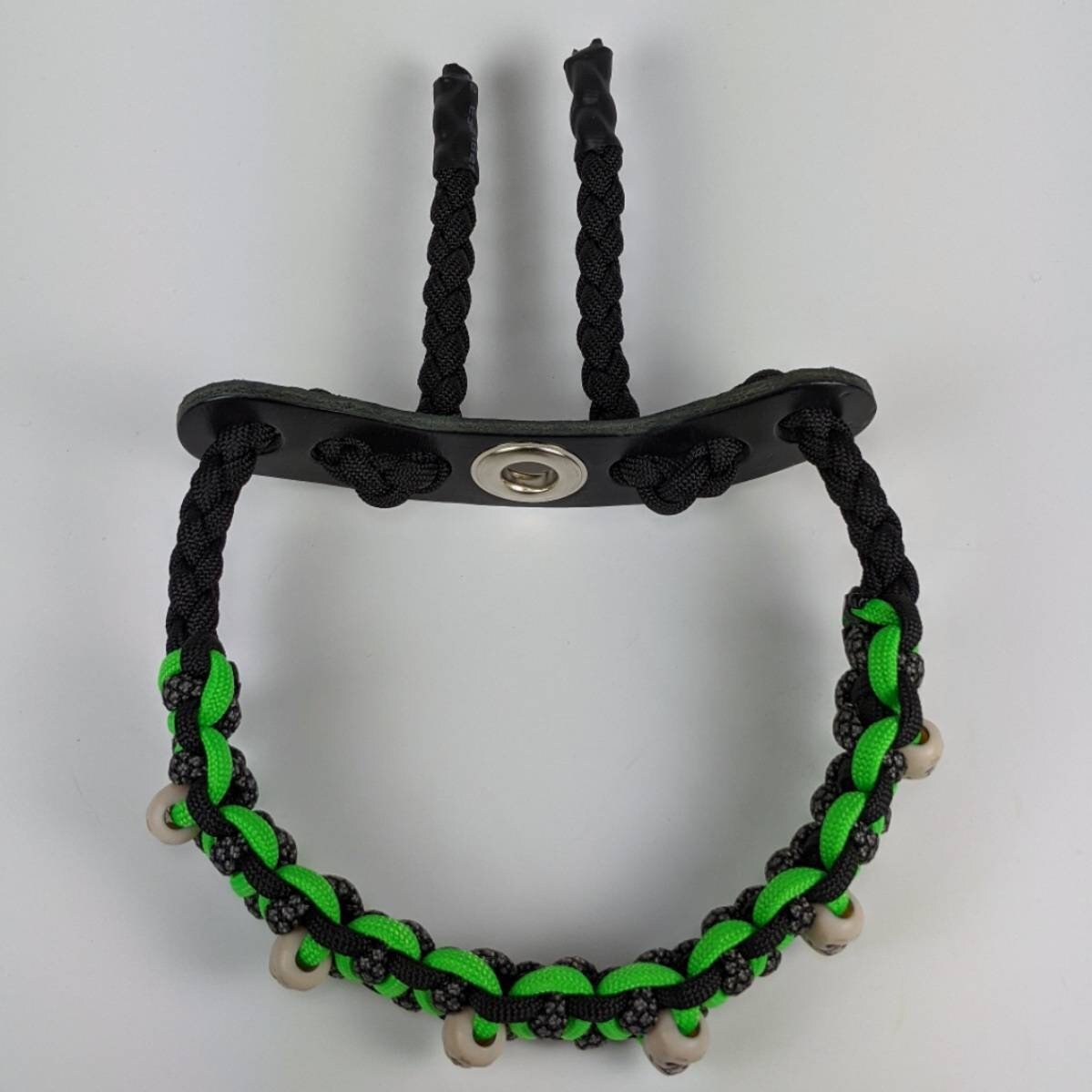 Solomon's Dragon with Skull Beads Bow Sling